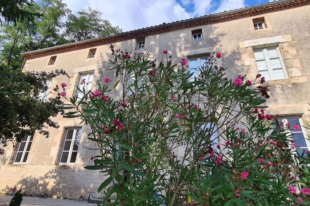 Les Hauts De St Jacques Maison D'Exception 300M2, Jardin Arbore 2000M2 Pouzauges Exterior photo